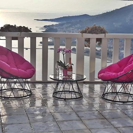 Apartment Ivana Borak Omiš Екстериор снимка