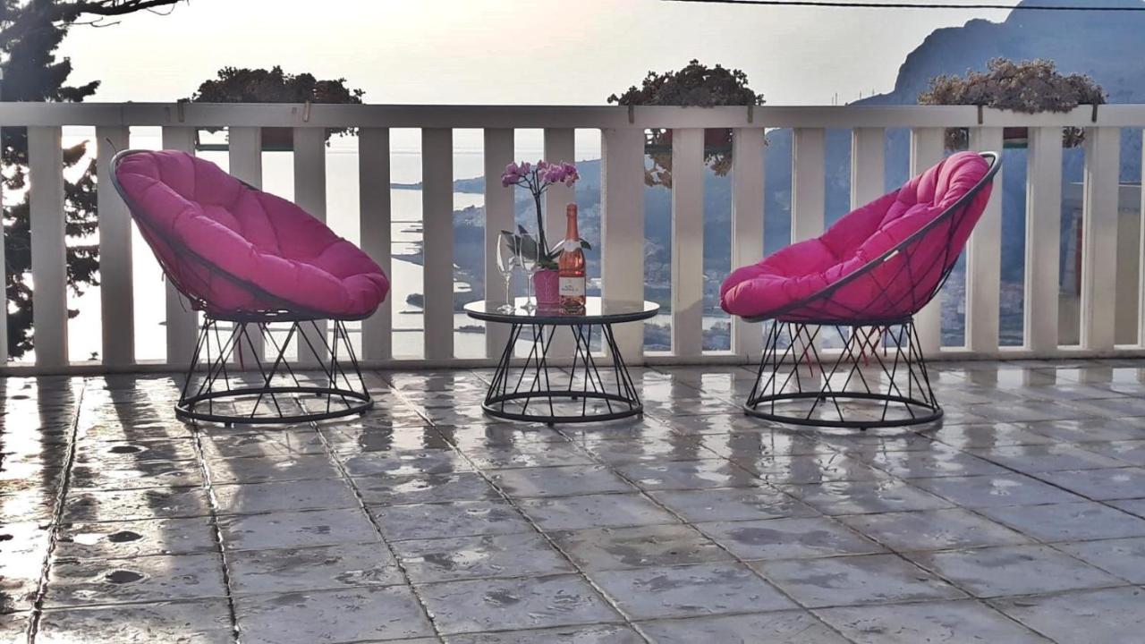 Apartment Ivana Borak Omiš Екстериор снимка